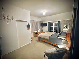 Bavaria Boutique Hotel