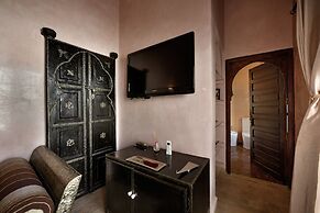 Riad Les Ammonites