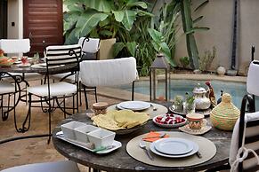 Riad Les Ammonites