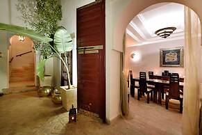 Riad Les Ammonites