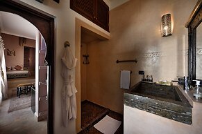 Riad Les Ammonites