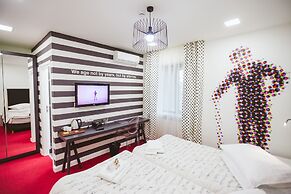 Lol et Lola Hotel