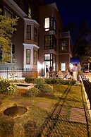 Hotel Veritas