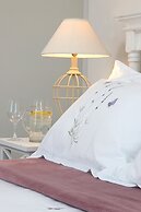138 Marine Beachfront Guesthouse
