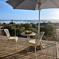 138 Marine Beachfront Guesthouse