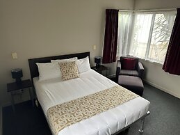 Arena Lodge
