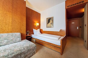 Hotel Royal