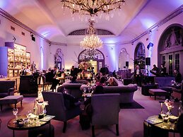 Nimb Hotel