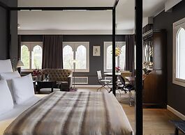 Nimb Hotel