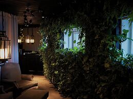 Nimb Hotel