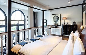 Nimb Hotel
