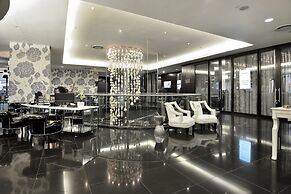 Davinci Hotel And Suites On Nelson Mandela Square