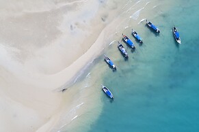 Anyavee Tubkaek Beach Resort