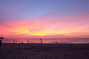 Nai Yang Beach Resort & Spa