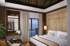 Golden Palm Tree Sepang
