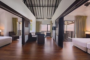 Golden Palm Tree Sepang