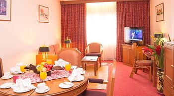 Hotel Grand Continental Kuching