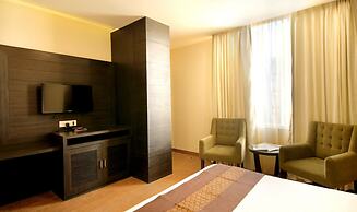 Hotel The Livin