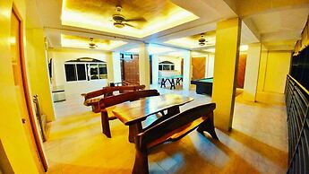 Summer Palace Hotspring Resort