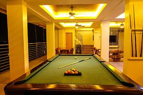 Summer Palace Hotspring Resort