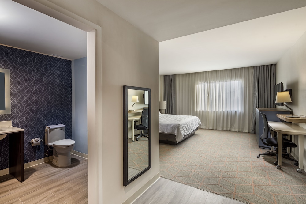 Holiday Inn & Suites Aguascalientes by IHG