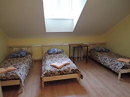 Avita 1 Hotel