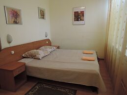 Avita 1 Hotel