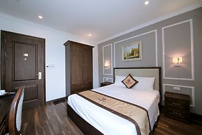 Louisland Hotel