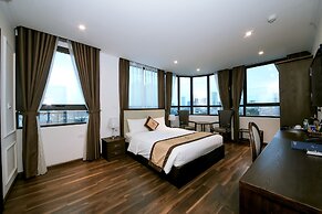 Louisland Hotel