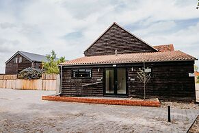 Creeksea Place Barns