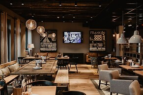 Arivo Aparthotel