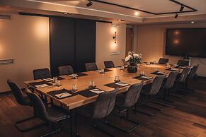 Arivo Aparthotel