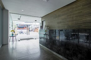 RedDoorz Plus near Tebet