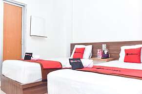 RedDoorz near UGM 3