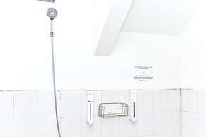 RedDoorz near UGM 3