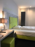 SleepySleepy Hotel Dillingen