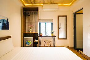 The Autumn Homestay