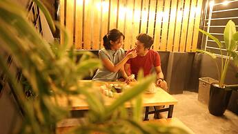 The Autumn Homestay