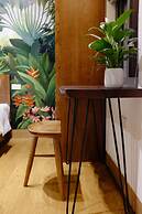 The Autumn Homestay