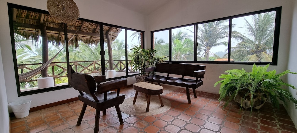 Taboga Eco Boutique Hotel