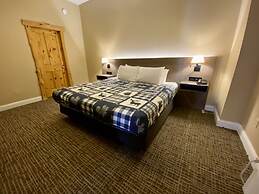 Riverchase Lodge