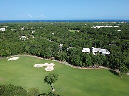 Riviera Maya Apartment at Bahia Principe