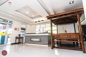 Quezon Premier Hotel Candelaria