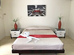 Quezon Premier Hotel Candelaria