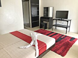Quezon Premier Hotel Candelaria