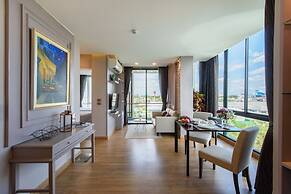 Parc Borough City Resort