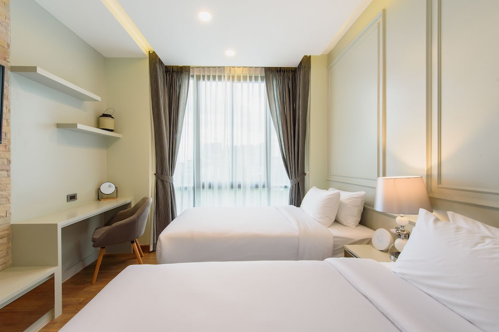 Parc Borough City Resort
