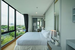 Parc Borough City Resort