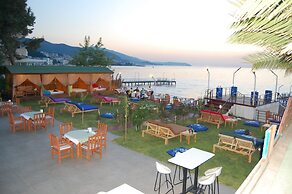 Grand Koru Otel Beach
