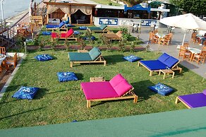 Grand Koru Otel Beach